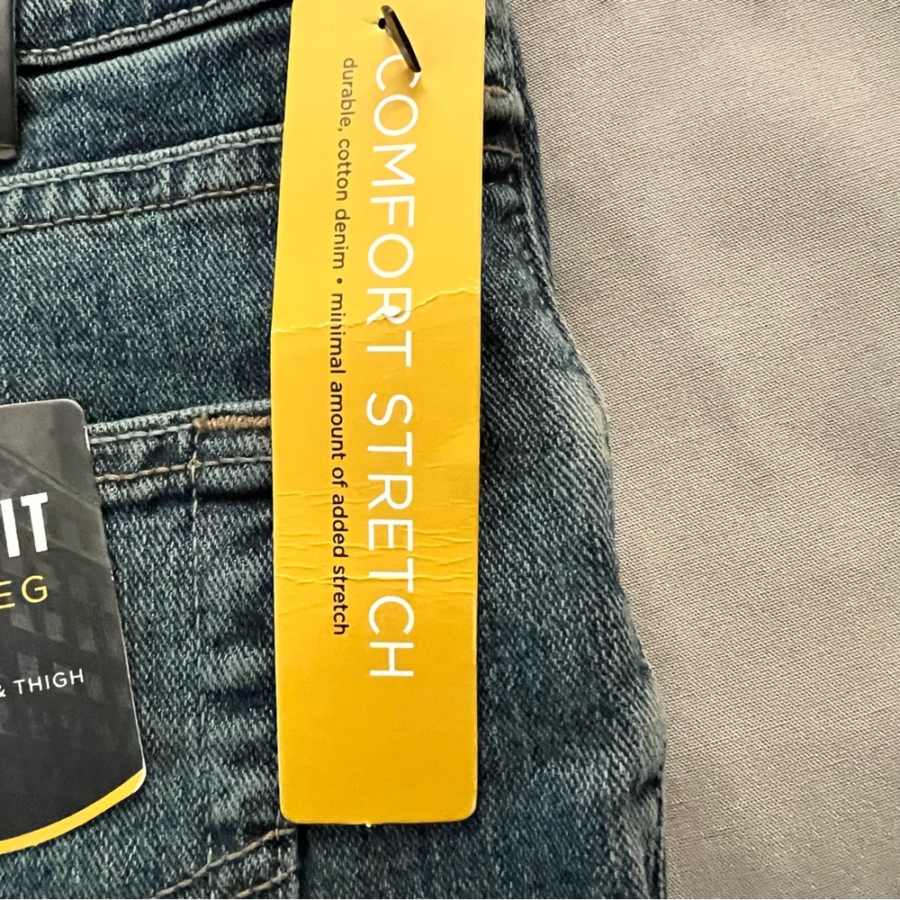 Lee Men's Relaxed Fit Straight Leg Jeans 46 x 30 - Picture 5 of 11